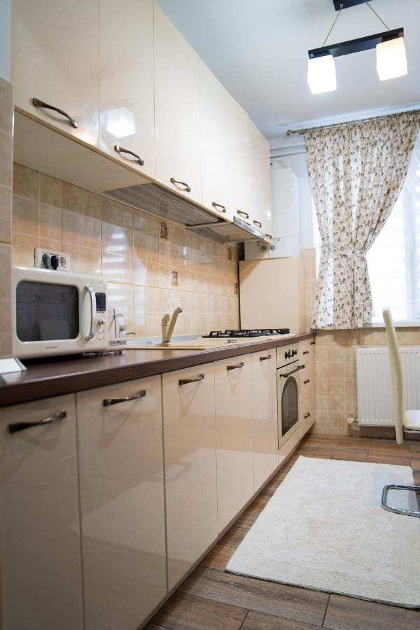 Ultracentral Golden Apartament 2 Σουκεάβα Εξωτερικό φωτογραφία