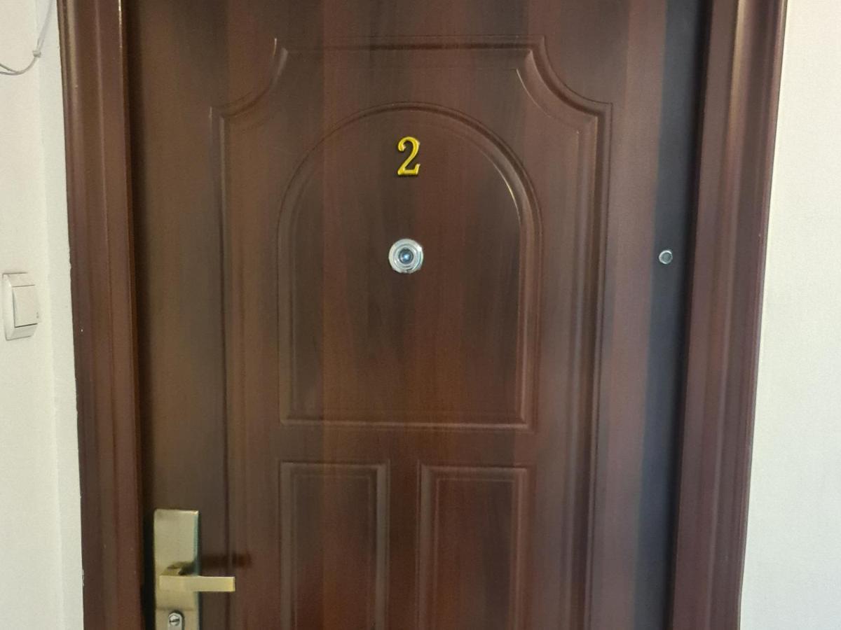 Ultracentral Golden Apartament 2 Σουκεάβα Εξωτερικό φωτογραφία